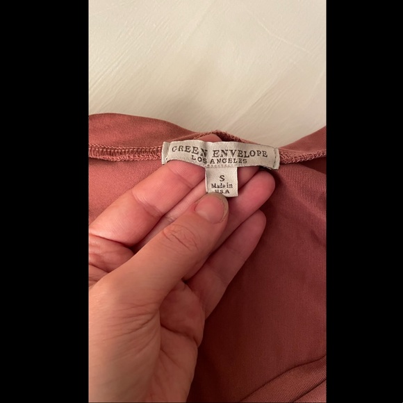 Silky smooth salmon top - Picture 3 of 6